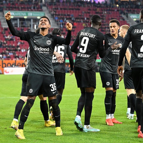 Eintracht gewinnt in Augsburg