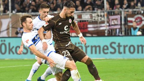 Spielszene Darmstadt 98 gegen den FC St. Pauli