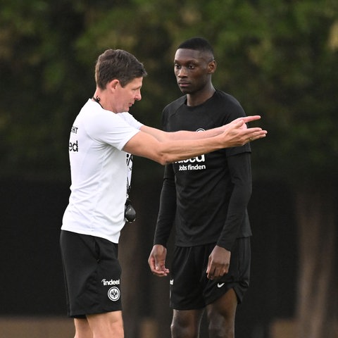 Eintracht-Trainer Oliver Glasner baut voll auf die Power von Randal Kolo Muani.