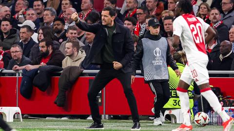 Eintracht-Trainer Dino Toppmöller.