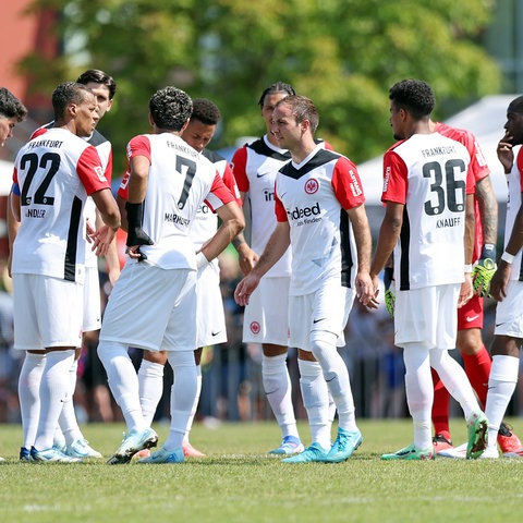 Der Kader von Eintracht Frankfurt ist aktuell gut gefüllt.