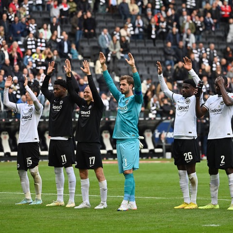 Die Eintracht bejubelt den Heimsieg gegen Union