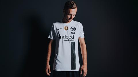 Das Eintracht-Trikot für das Pokalfinale 2023