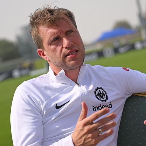 Markus Krösche im Eintracht-Trainingslager in Dubai