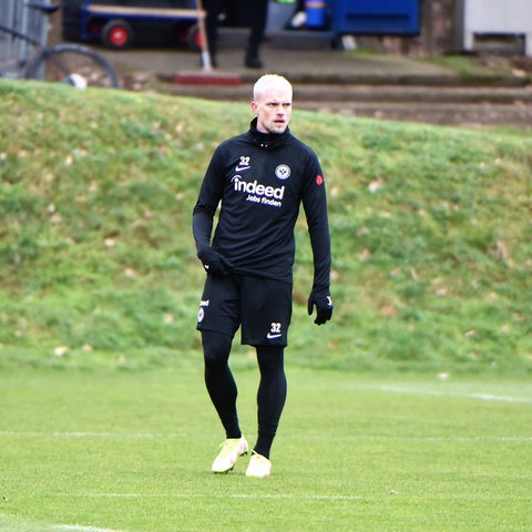 Philipp Max bei seinem ersten Training in Frankfurt