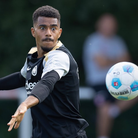 Eintracht Frankfurt - Ansgar Knauff im Training.